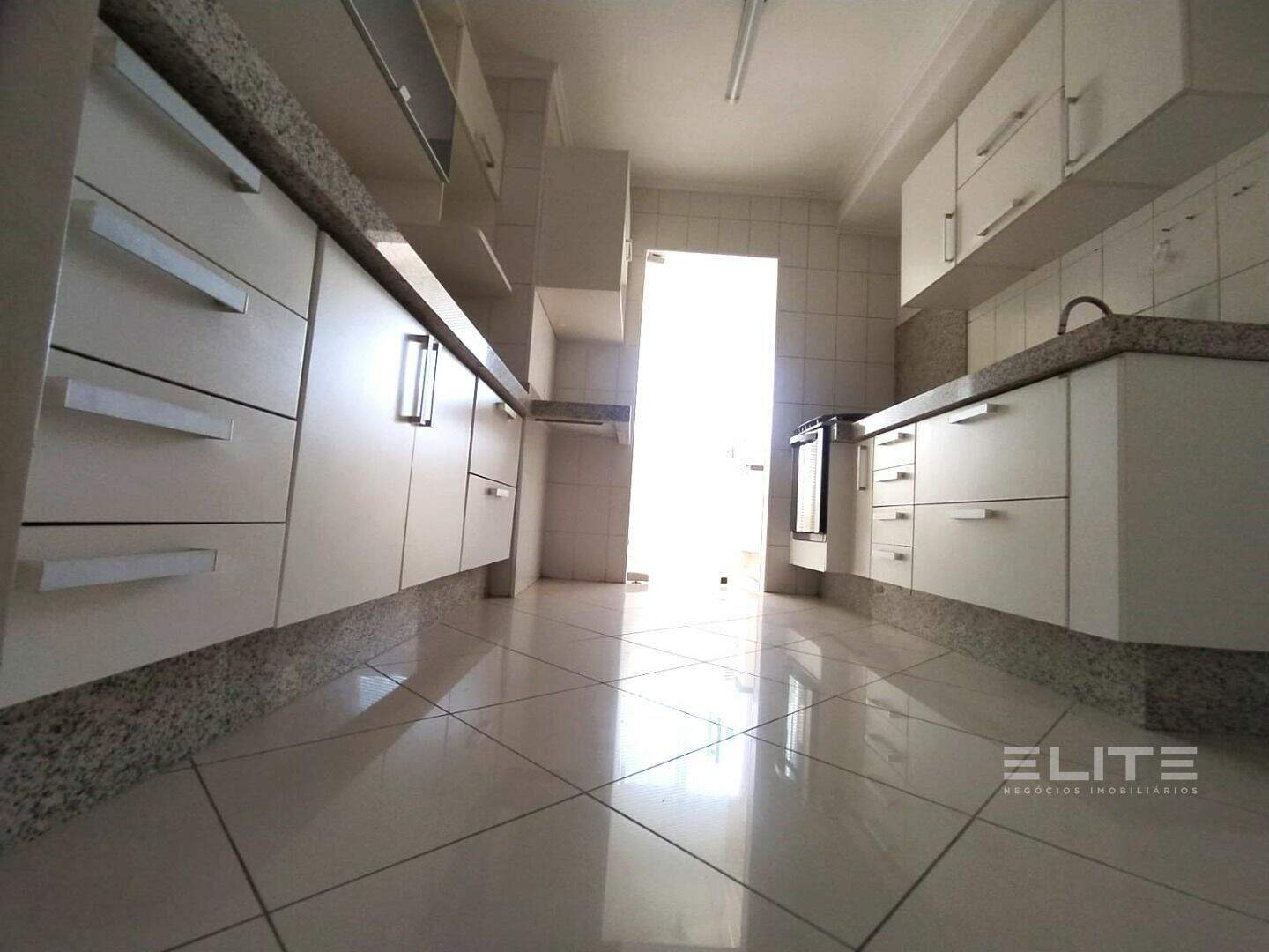 Apartamento para aluguel no Vila Valparaíso: 