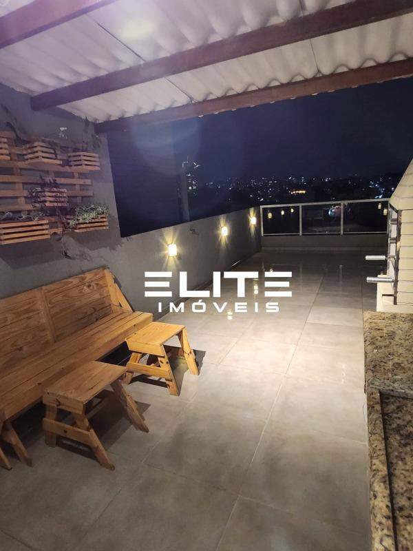 Sobrado para aluguel no Campestre: 