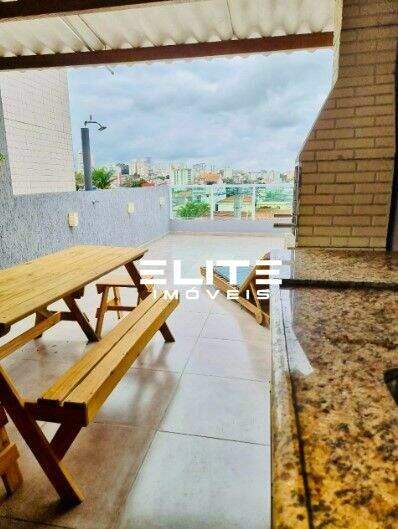 Sobrado para aluguel no Campestre: 