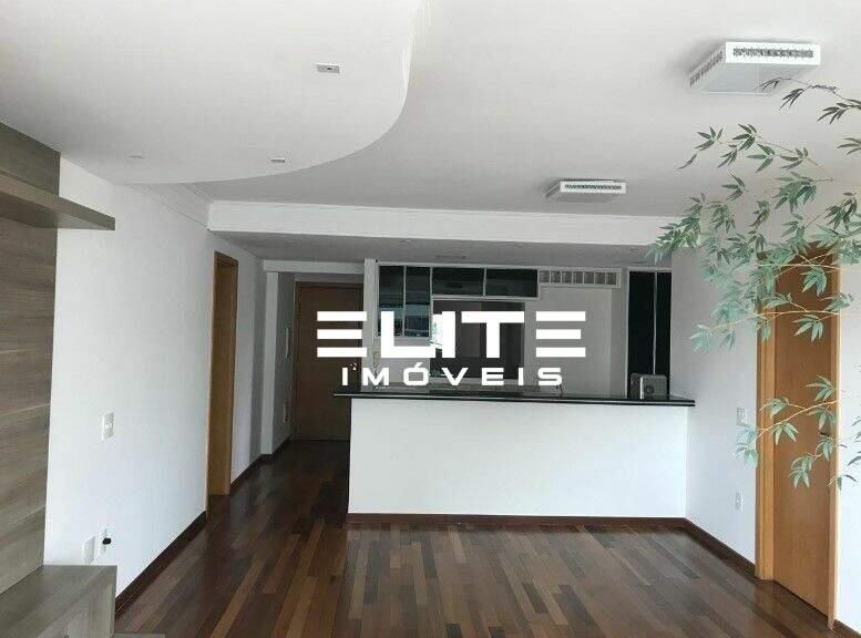 Apartamento para aluguel no Bairro Jardim: 