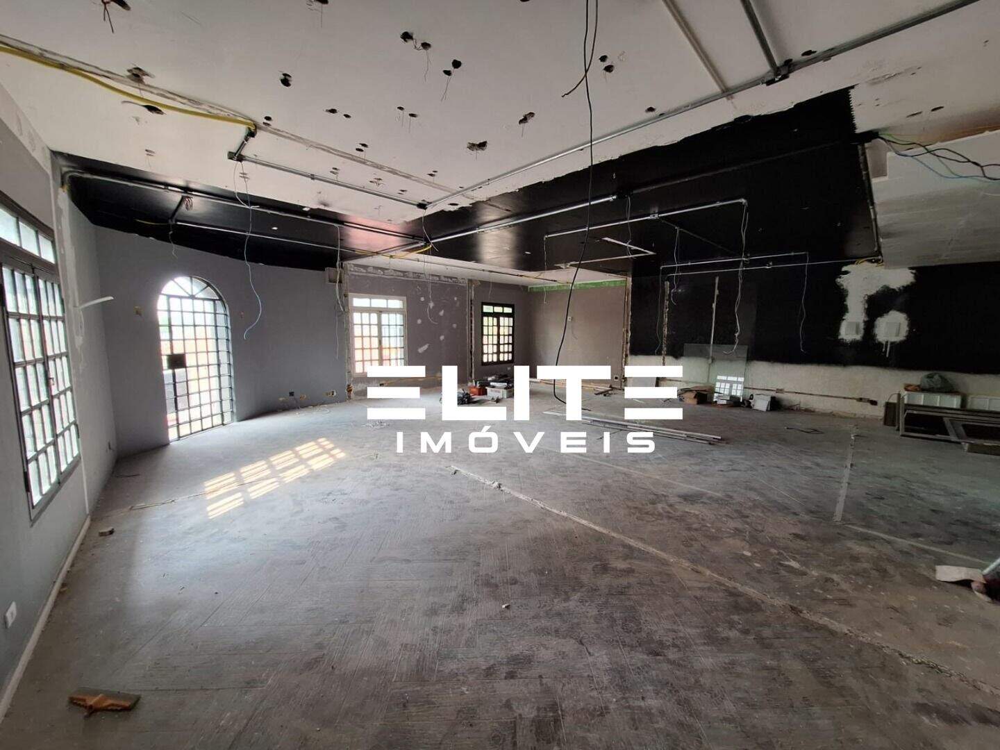 Sala para aluguel no Centro: 