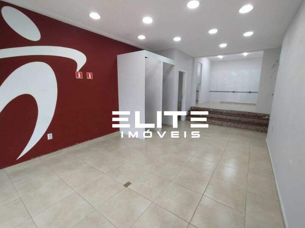 Salão para aluguel no Vila Assunção: 