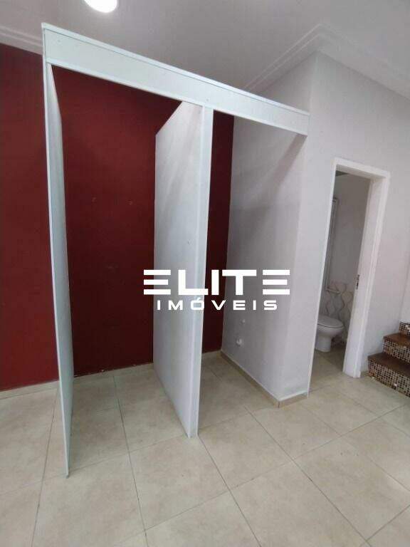 Salão para aluguel no Vila Assunção: 