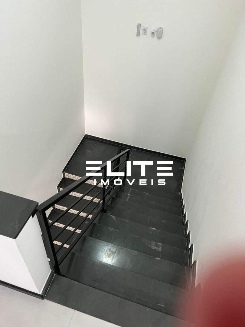 Salão para aluguel no Santa Maria: 