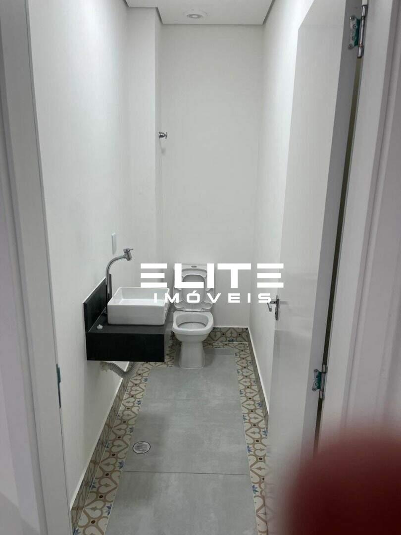 Salão para aluguel no Santa Maria: 