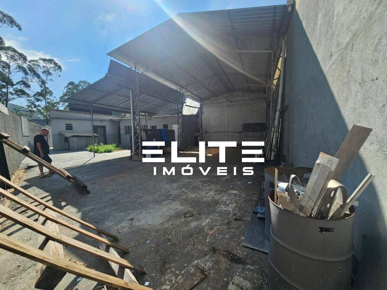 Galpão para aluguel no Parque Selecta(Montanhão): 