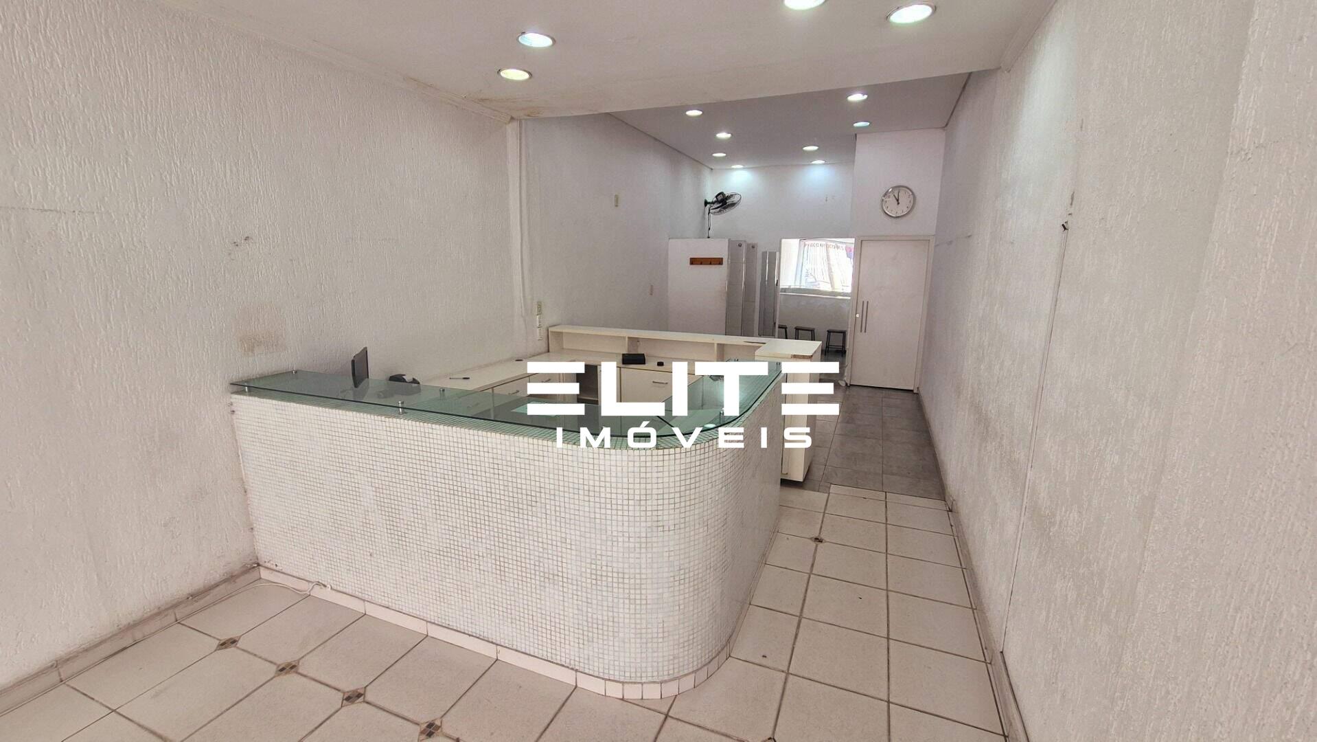 Salão para aluguel no Vila Assunção: 