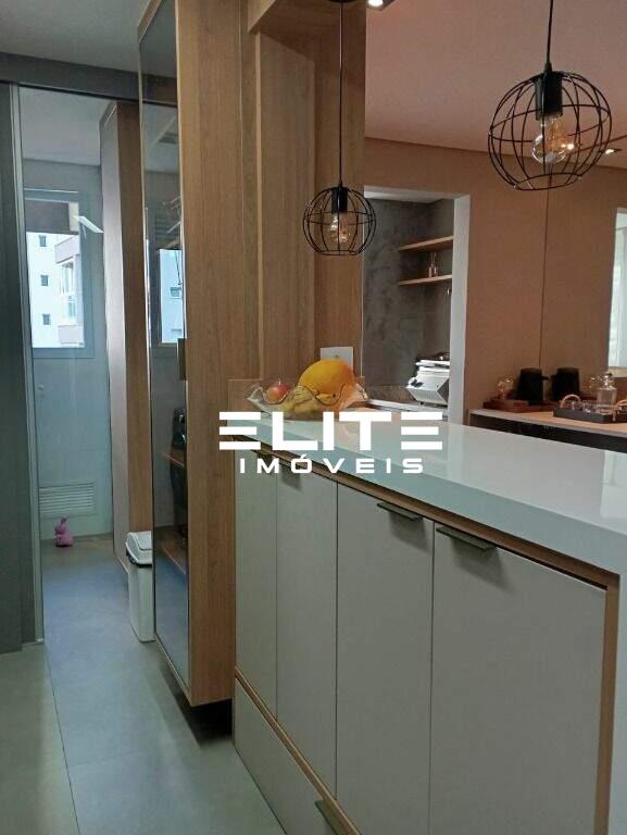 Apartamento para aluguel no Bairro Jardim: 