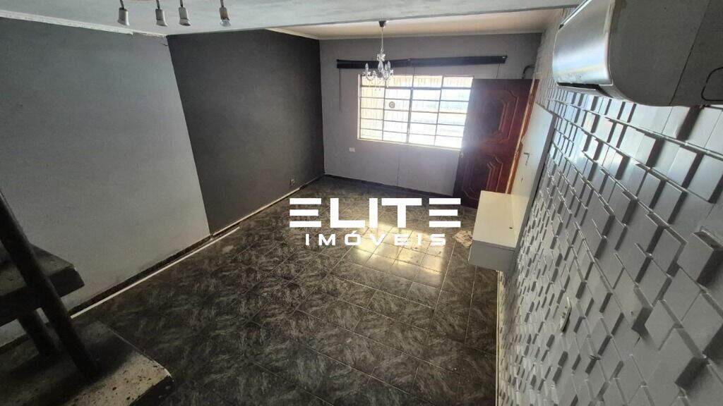 Sobrado para aluguel no Campestre: 