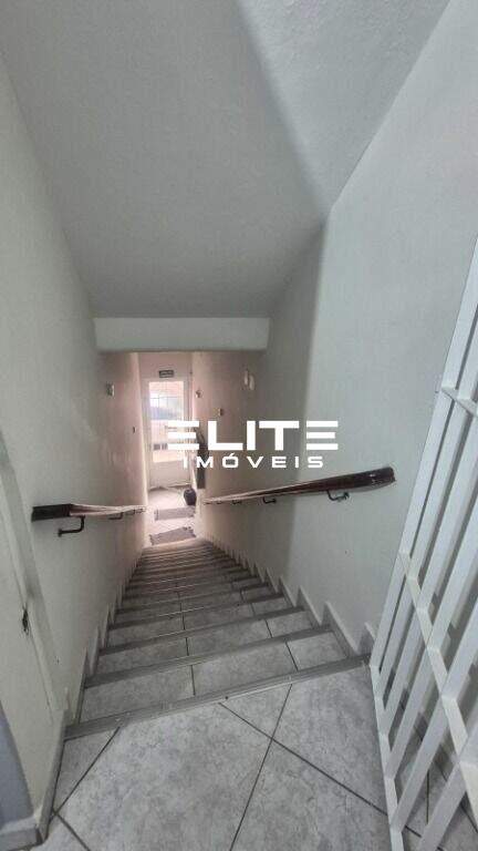 Sala para aluguel no Centro: 