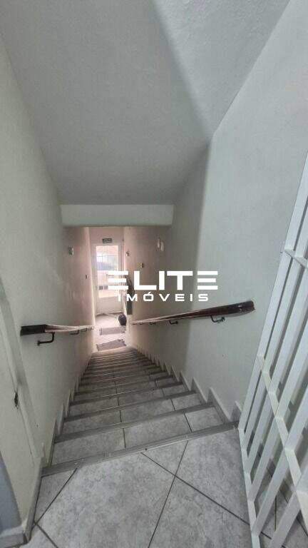 Sala para aluguel no Centro: 