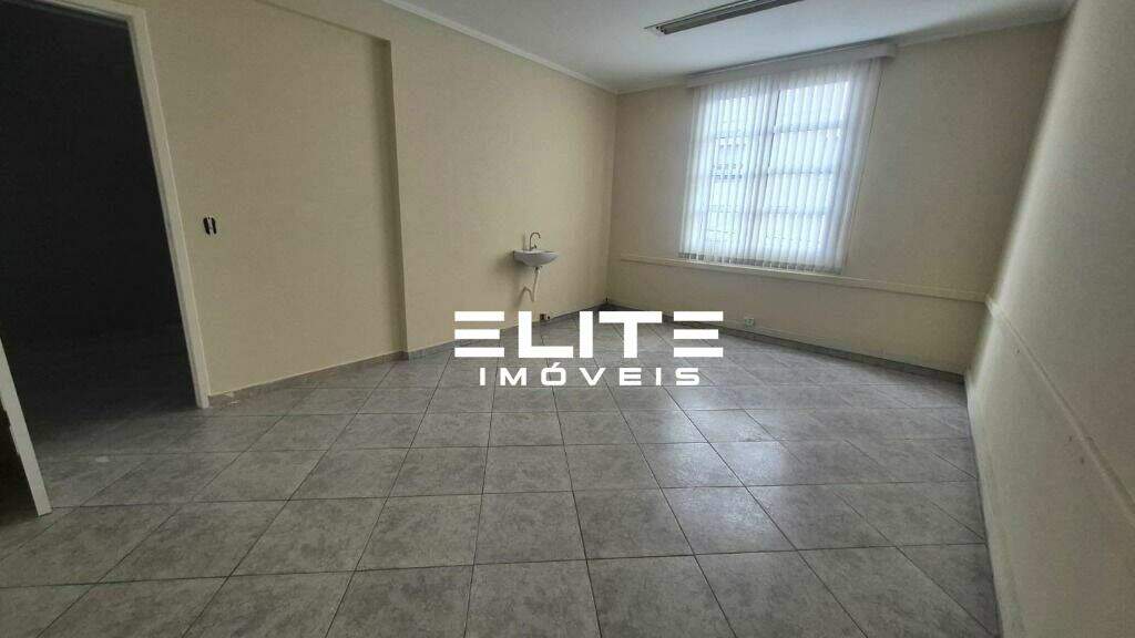 Sala para aluguel no Centro: 