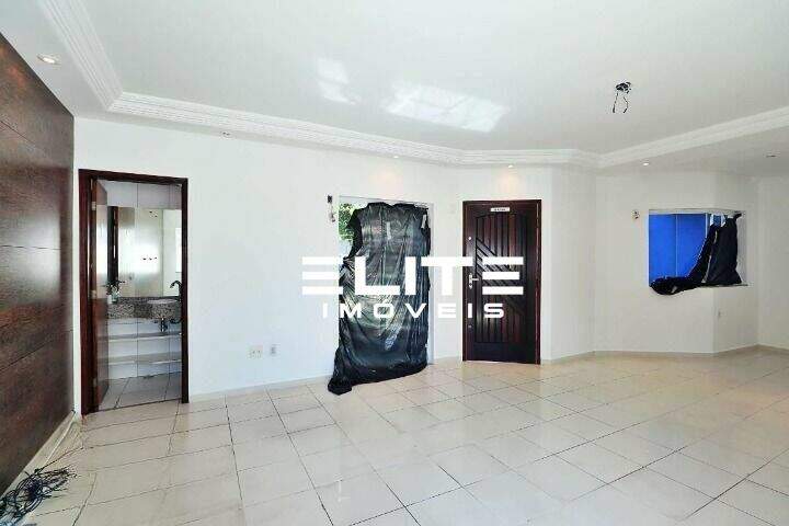 Sobrado para aluguel no Vila Léa: 