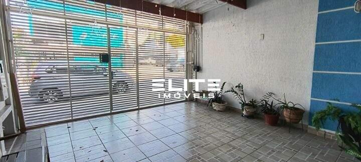 Sobrado para aluguel no Bairro Jardim: 