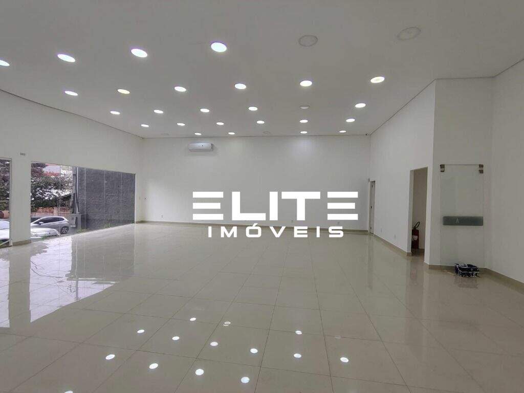 Salão para aluguel no Bairro Jardim: 