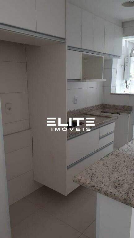 Apartamento para aluguel no Bairro Jardim: 