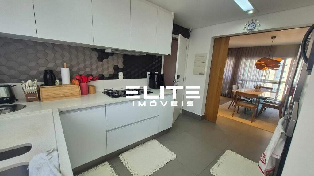 Apartamento para aluguel no Bairro Jardim: 