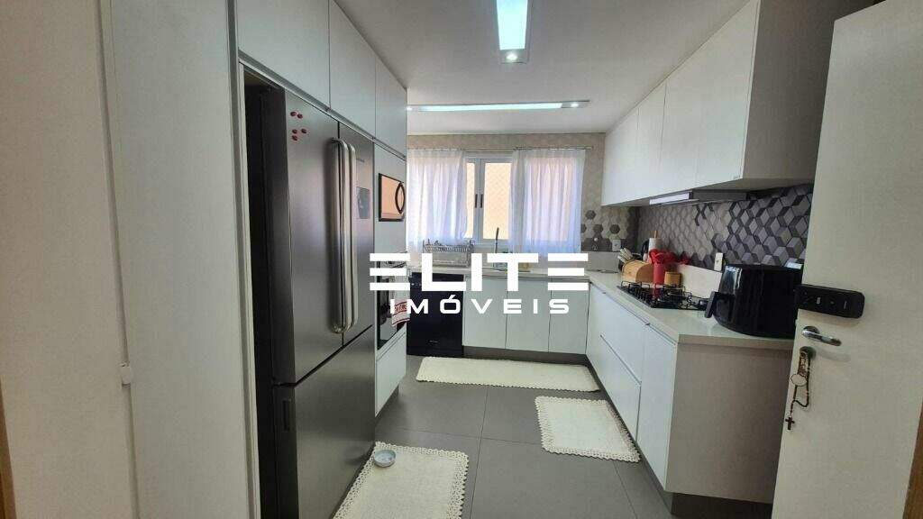 Apartamento para aluguel no Bairro Jardim: 