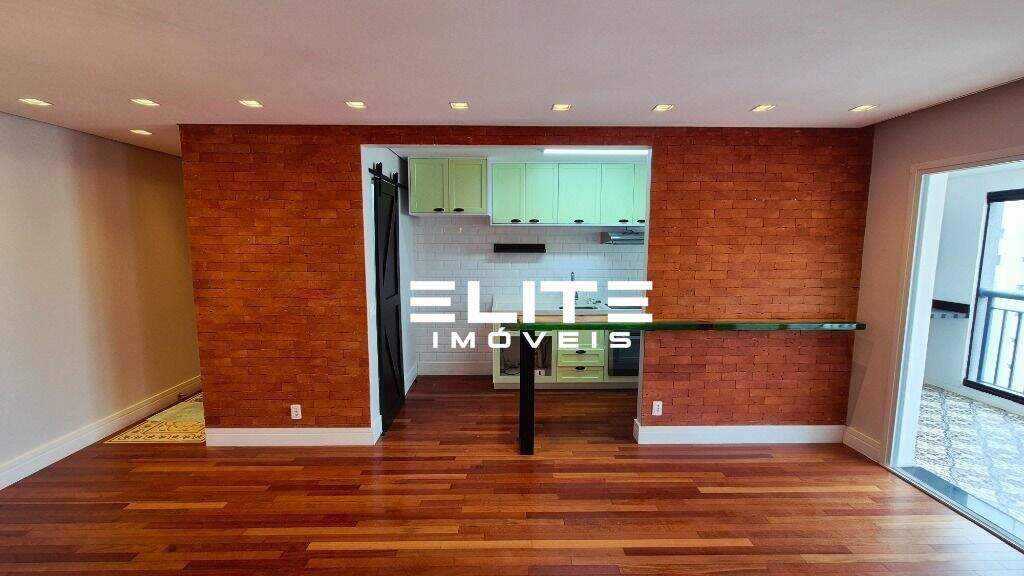 Apartamento para aluguel no Bairro Jardim: 