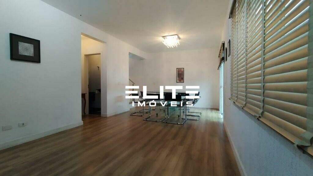 Sobrado para aluguel no Bairro Jardim: 