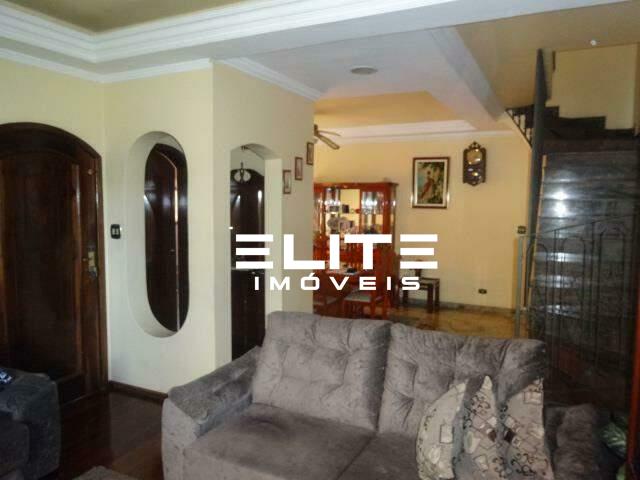 Sobrado à venda no Campestre: 