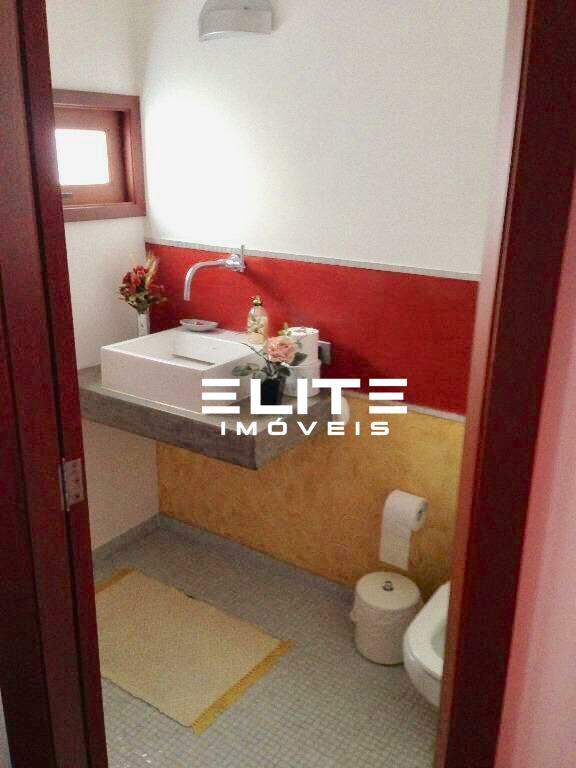 Sobrado à venda no Vila Bastos: 