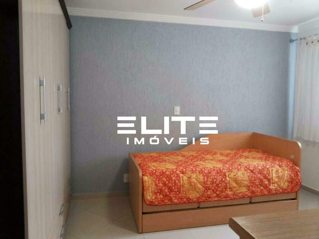 Sobrado à venda no Vila Scarpelli: 