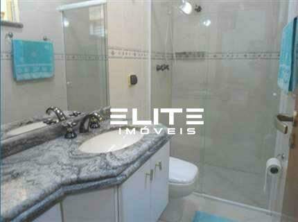 Sobrado à venda no Centro: 