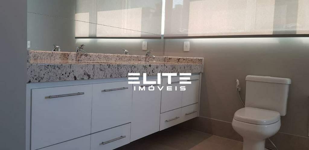 Apartamento para aluguel no Bairro Jardim: 