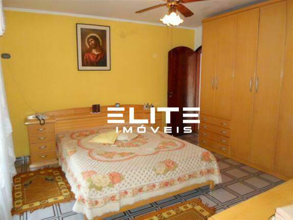 Sobrado à venda no Parque Marajoara: 