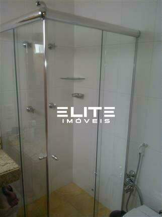 Sobrado à venda no Vila Scarpelli: 