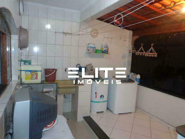 Sobrado à venda no Parque Erasmo Assunção: 