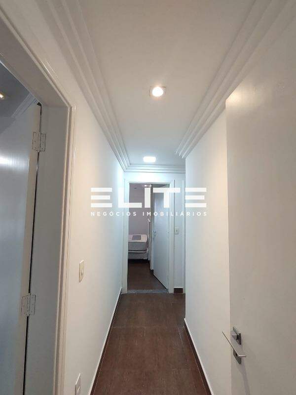 Apartamento à venda no Vila Bastos: Corredor acesso dormitórios 