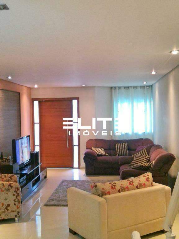 Sobrado à venda no Vila Dora: 