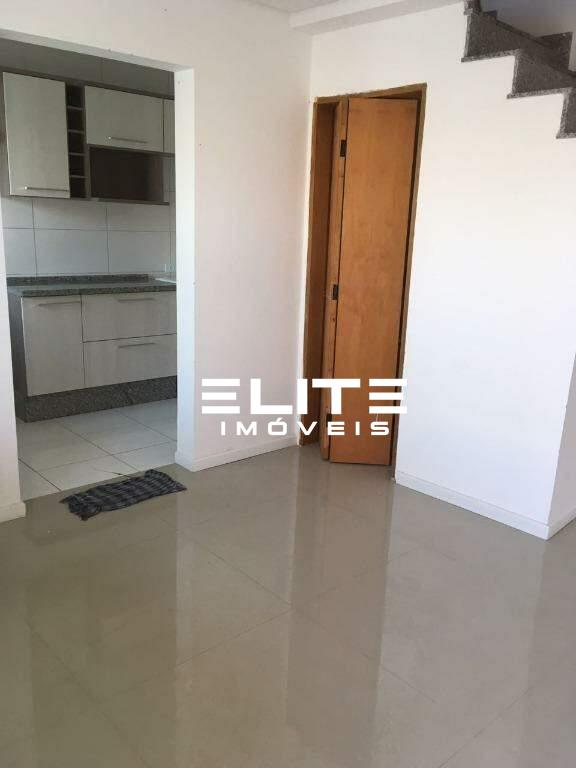 Sobrado à venda no Vila Valparaíso: 