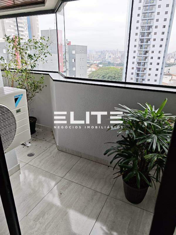 Apartamento à venda no Vila Curuçá: Sacada sala