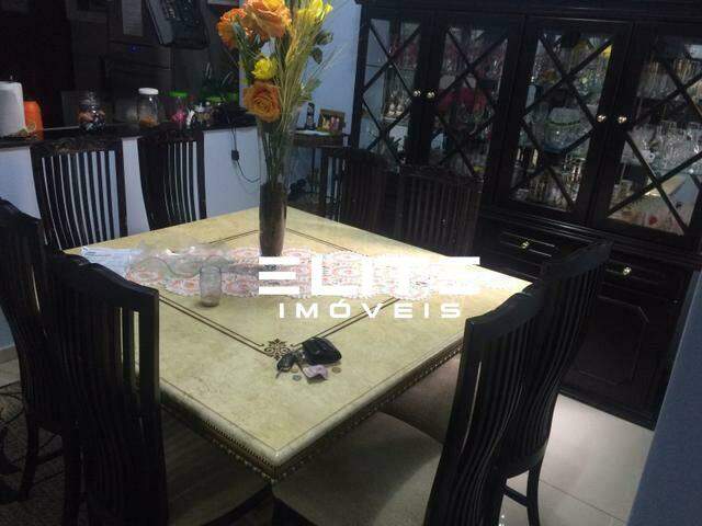 Sobrado à venda no Parque das Nações: 