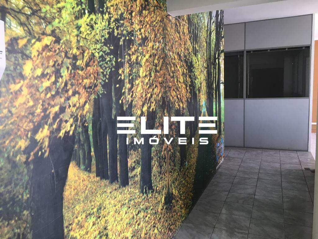 Sala para aluguel no Centro: 