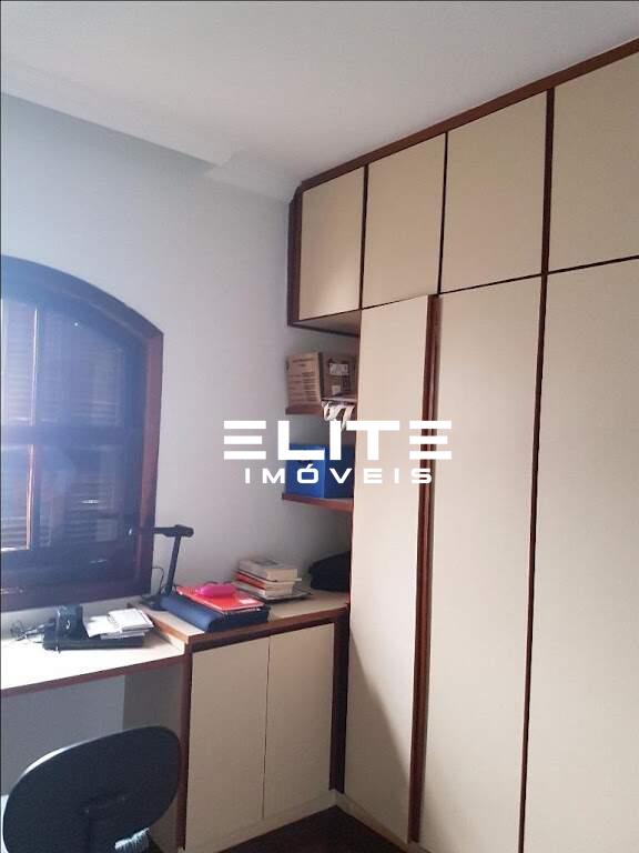 Sobrado à venda no Vila Guiomar: 