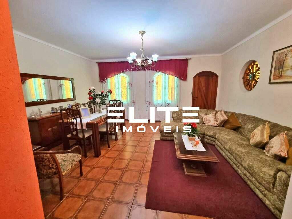 Casa à venda no Campestre: 