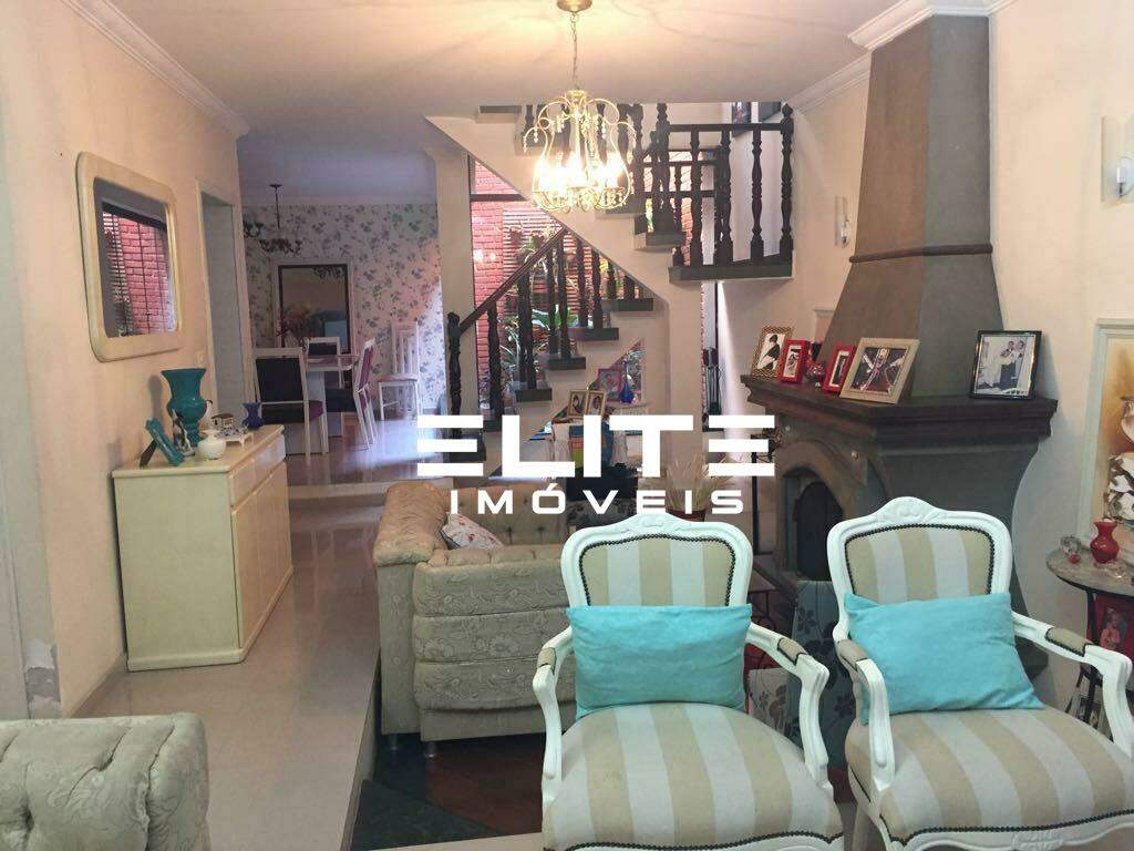 Sobrado à venda no Vila Curuçá: 