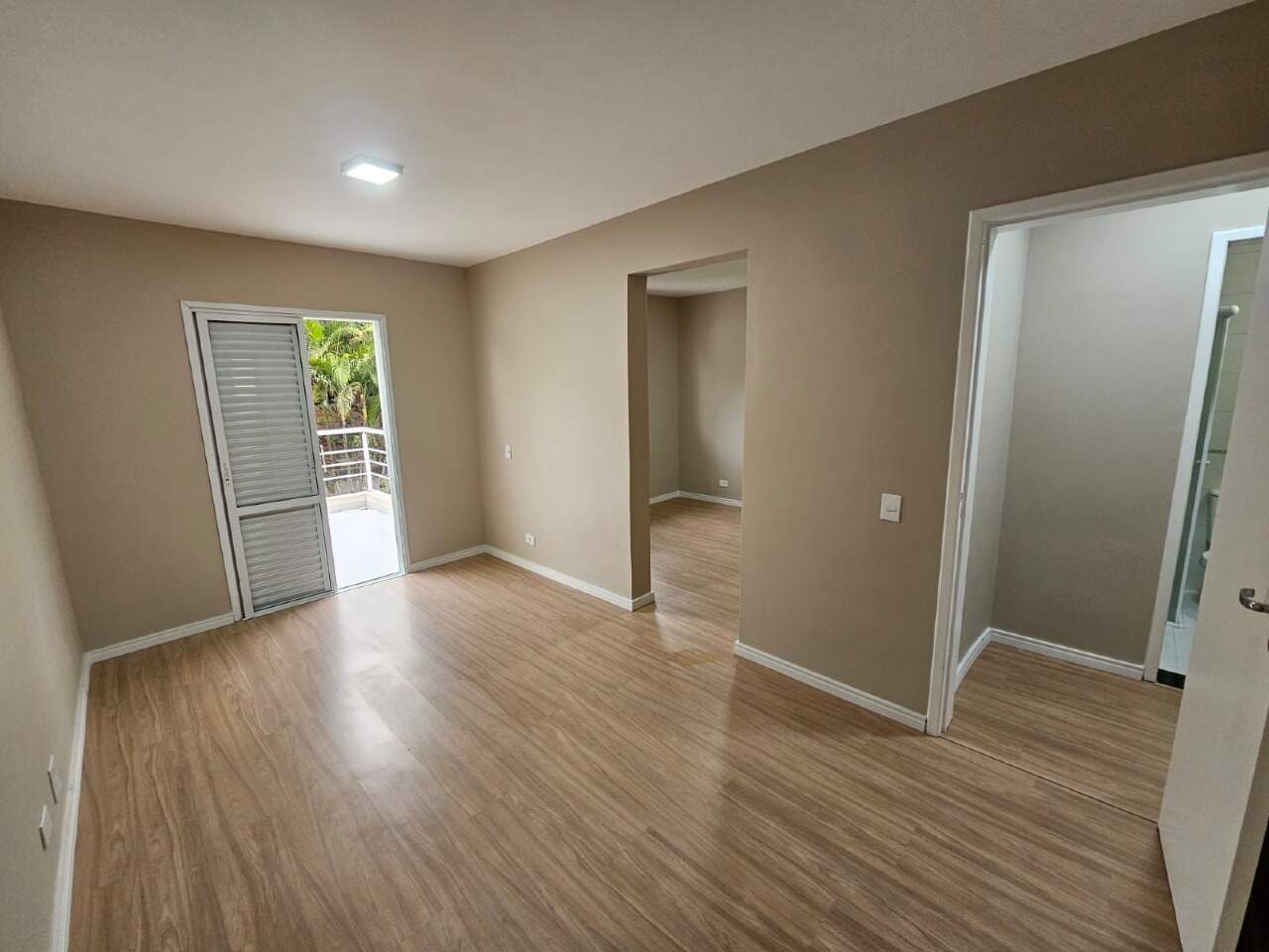 Sobrado à venda no Vila São Pedro: Suíte