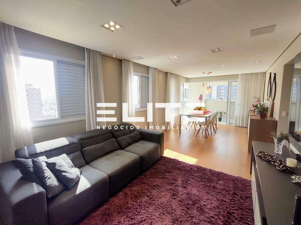 Apartamento à venda no Bairro Jardim: Sala