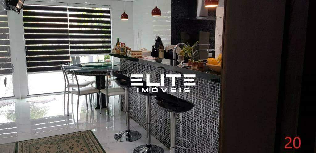 Sobrado à venda no Santa Maria: 