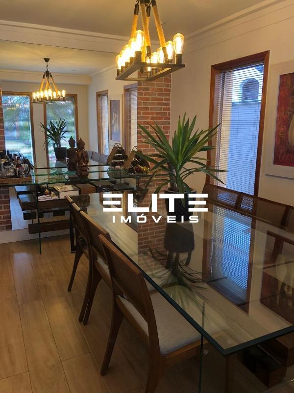 Sobrado à venda no Campestre: 