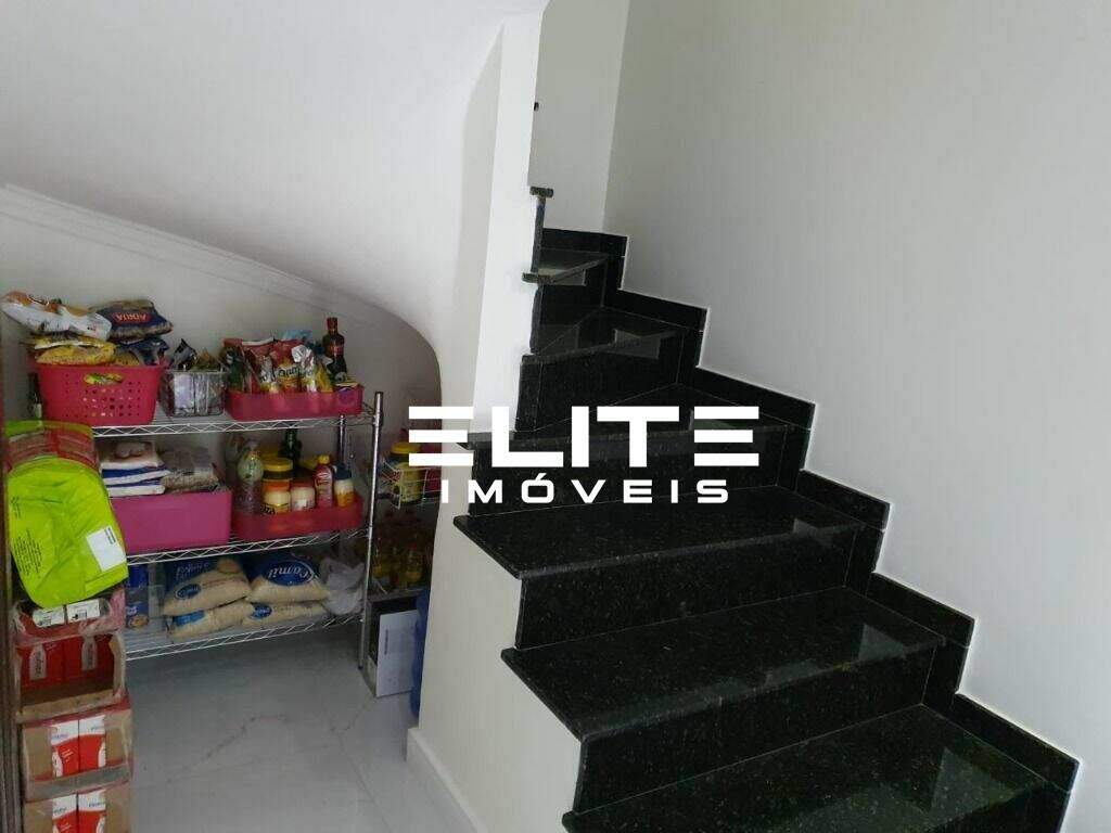 Sobrado à venda no Jardim Milena: 