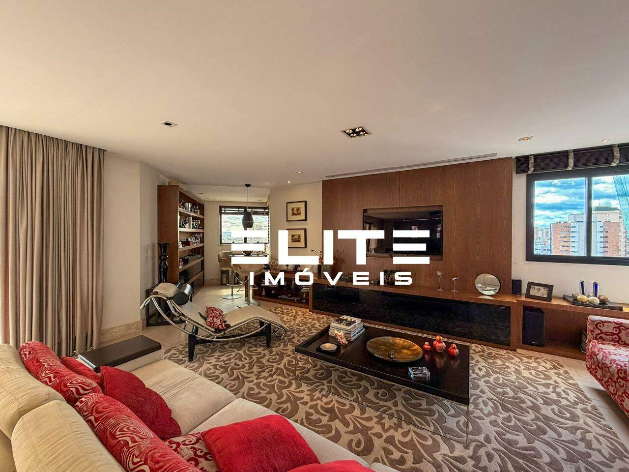 Cobertura à venda no Bairro Jardim: 