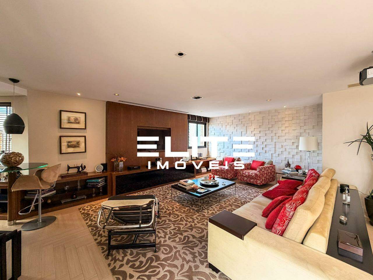 Cobertura à venda no Bairro Jardim: 