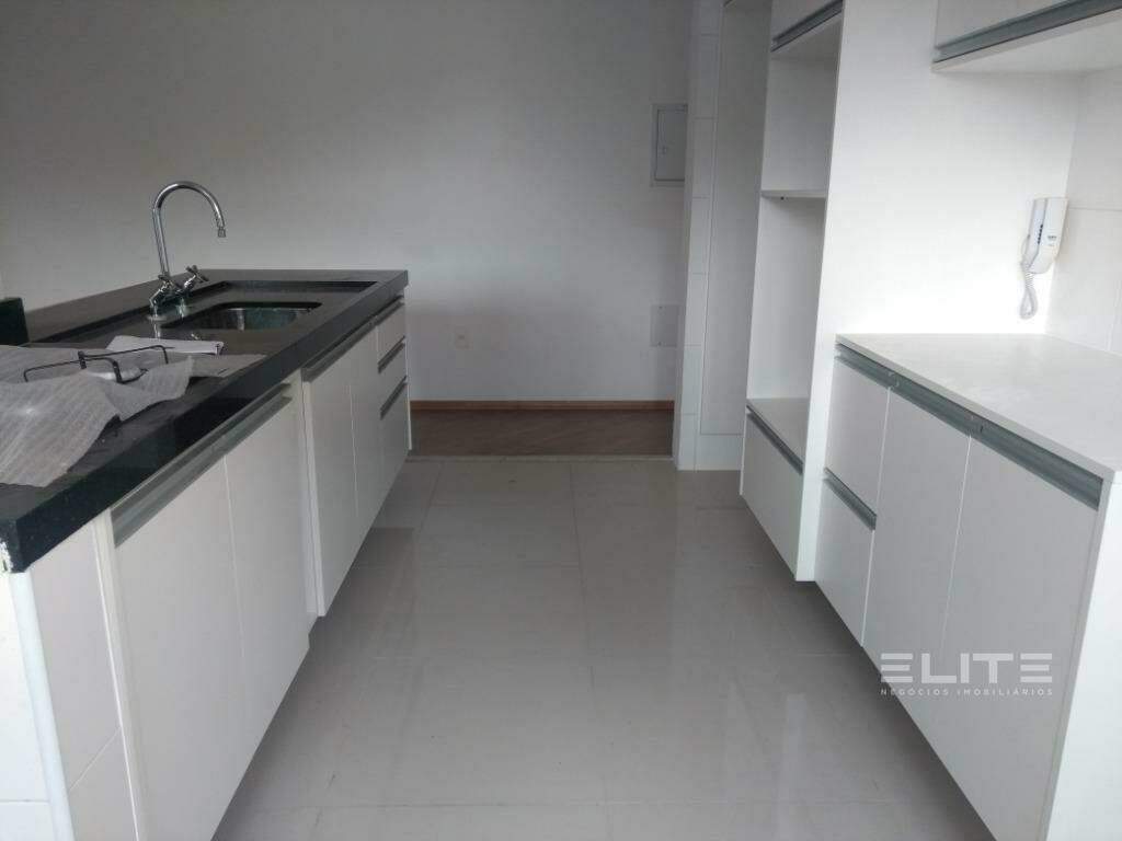 Apartamento para aluguel no Jardim: 