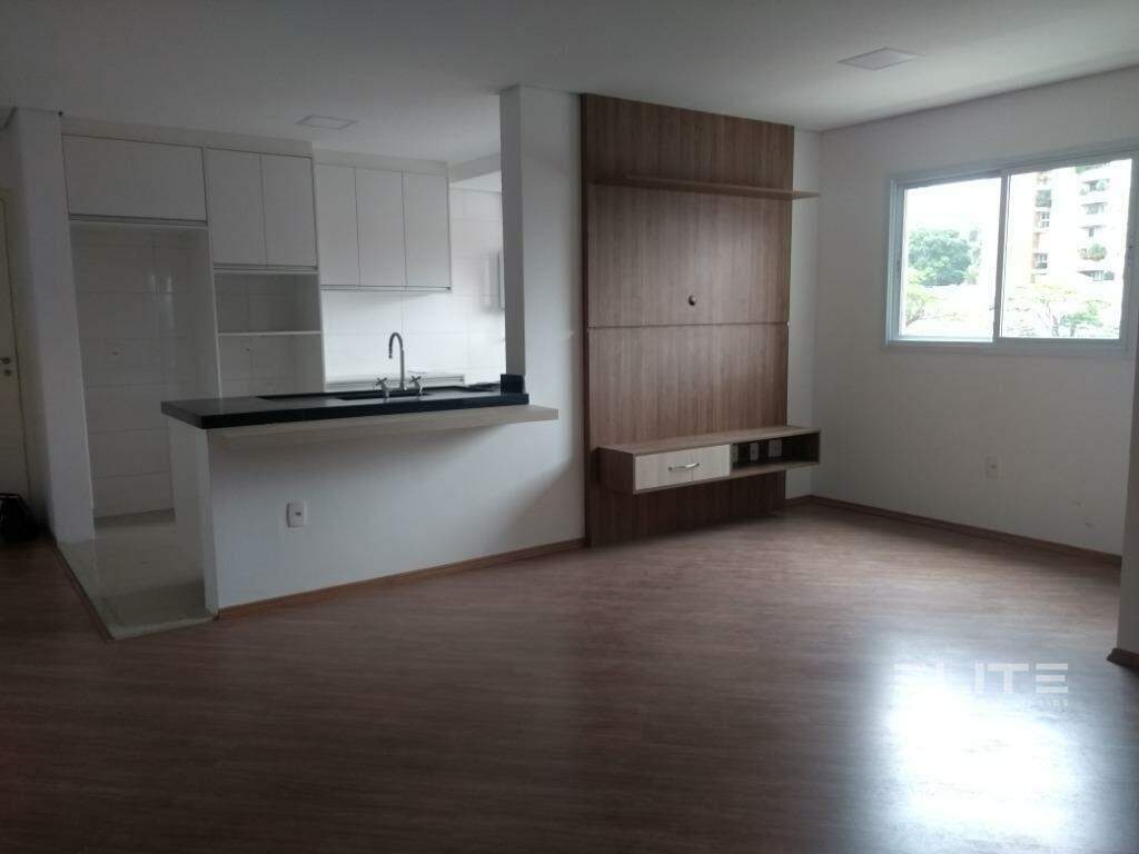 Apartamento para aluguel no Jardim: 